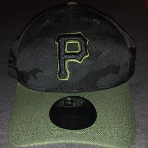 Pittsburgh Pirates New Era 2018 Memorial Day hat (M/L)